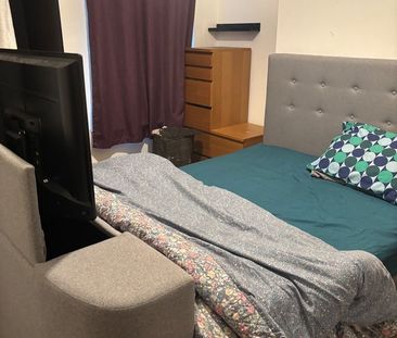 Room in a Shared House, Finland Road, SE4 - Photo 1