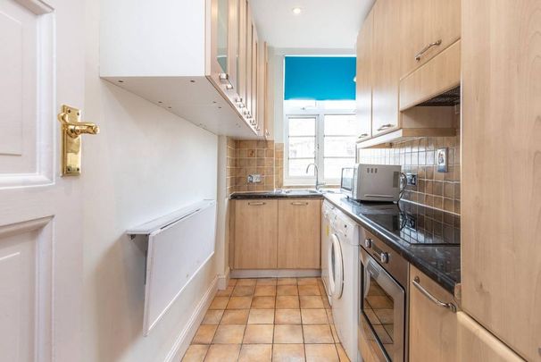 2 bedroom flat to rent - Photo 1