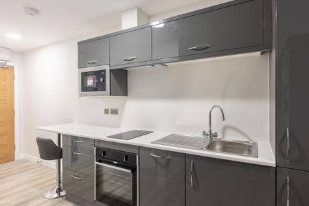 Studio to rent - Photo 5