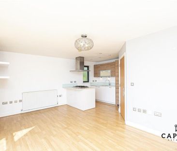 3 bedroom apartment to rent - Photo 6