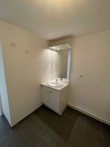 Location Appartement 1 pièce 25m² - Photo 5