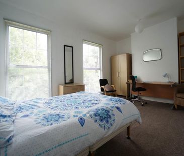 3 Bryn Teg Terrace - Photo 3