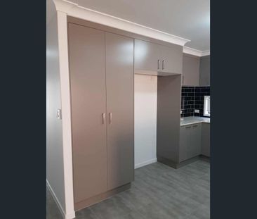 Executive High set - Quality Throughout - Photo 5