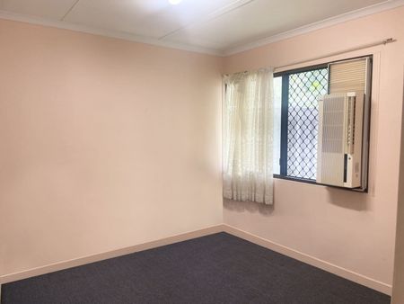 4 BEDROOM FAMILY HOME IN BALL BAY - Photo 4