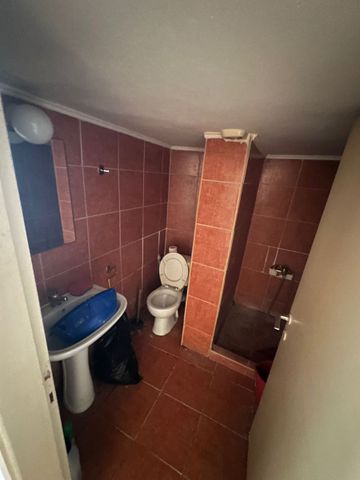Studio/Γκαρσονιέρα για ενοικίαση Ρήγα Φεραίου (Συκιές) - Photo 4
