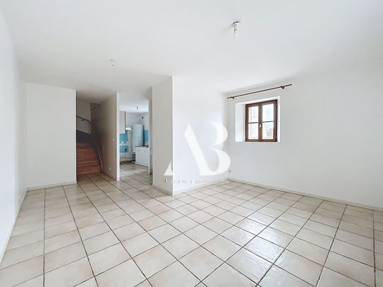 Location Appartement 3 pièces 64m² GRANDPUITS BAILLY CARROIS 77720 - Photo 1