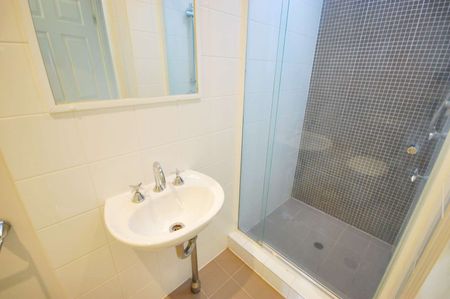 7/48 Wickham St, Morningside QLD 4170 - Townhouse For Rent | Domain - Photo 5