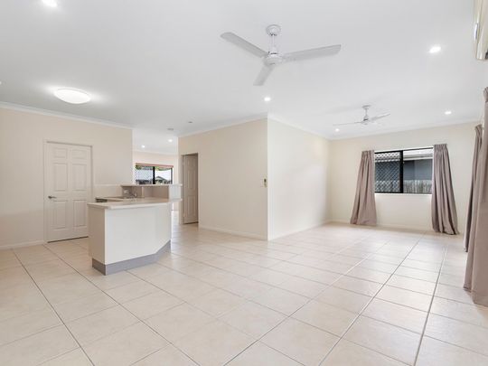 Quiet Court | Perfect Family Home - Photo 1