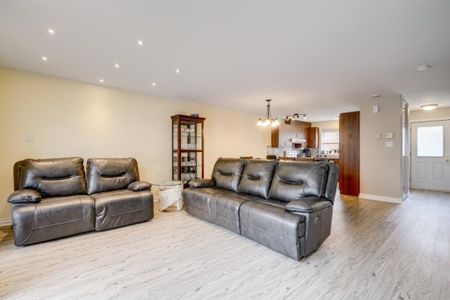 Maison à étages à louer - Candiac Maison à étages à louer - Candiac - Photo 2