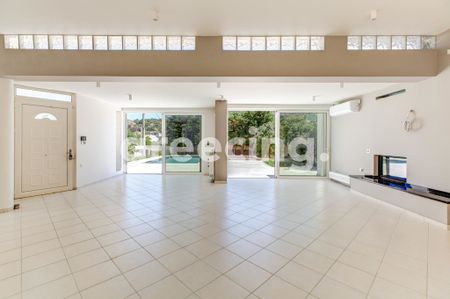 Μονοκατοικία 340 τ.μ. προς ενοικίαση - Photo 4