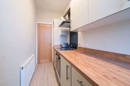 2 Bed Flat, Budhill Avenue, G32 - Photo 3