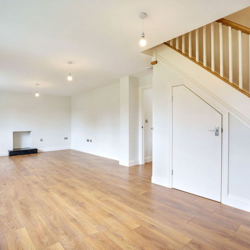 3 bed cottage to rent in Shingle Barn Lane, Maidstone, ME15 - Photo 1