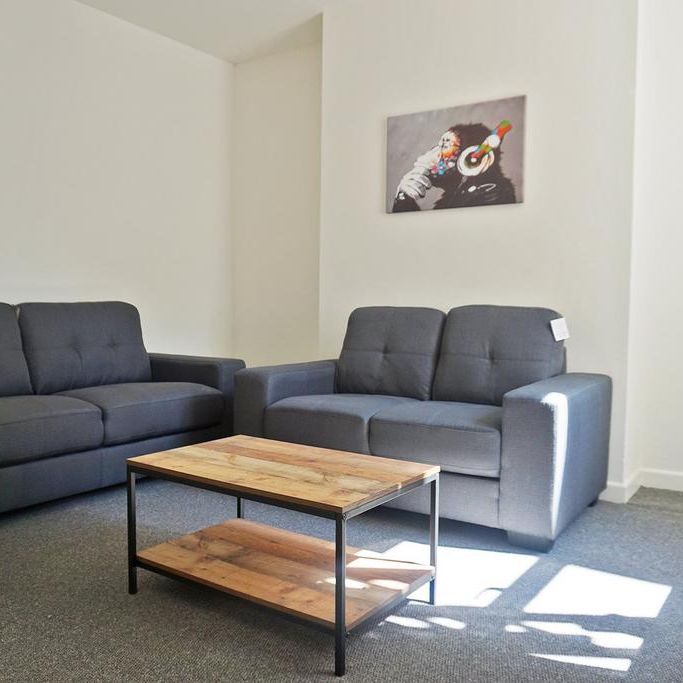 6 bedroom house share to rent - Photo 1