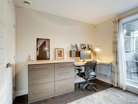 7557 Boul. Cousineau, Longueuil (Saint-Hubert), QC J3Y - Photo 3