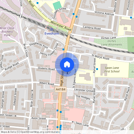 The Railway Hotel, 140 High Street, WR11