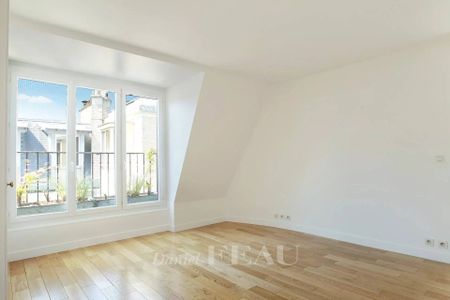 Location appartement, Paris 7ème (75007), 3 pièces, 81.41 m², ref 86507282 - Photo 3