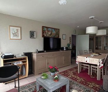Appartement te huur in Merelbeke voor € 795 met 2 slaapkamers - Foto 2