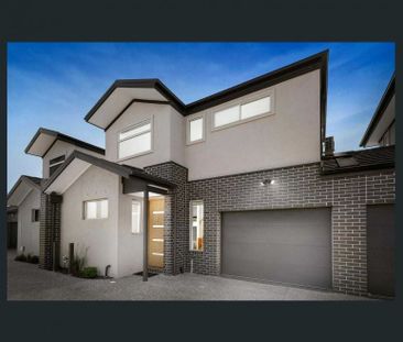 Modern Comfort & Convenience in Prime Fawkner Location - Photo 5