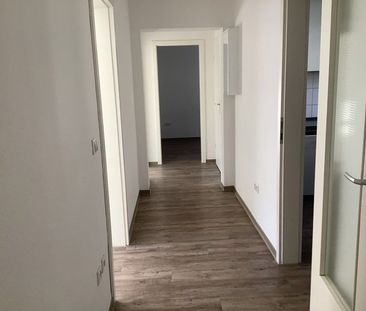 Helle 4-Zimmer-Wohnung mit Einbauküche! - Photo 6