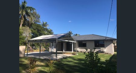 Spacious Capalaba Home - $550 Rent for the First 2 Months! - Photo 4