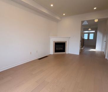 For Lease - 31 Cherry Bush Road Unit# Main, Vaughan, Ontario - Photo 3
