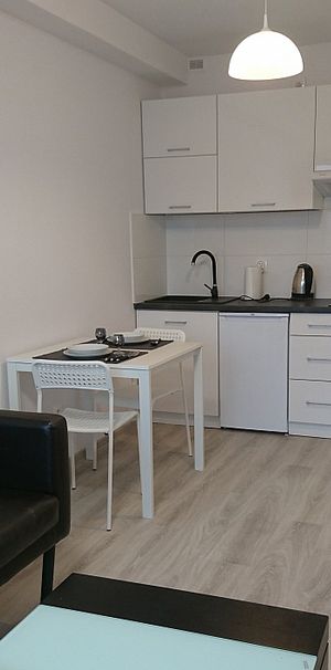 MIESZKANIE 2-POKOJOWE Z BALKONEM - Zdjęcie 1