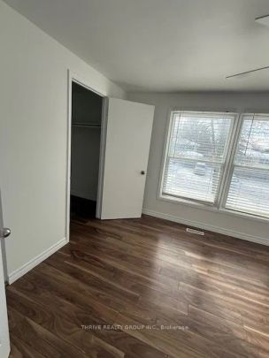 66 Vincent Crescent - Photo 1