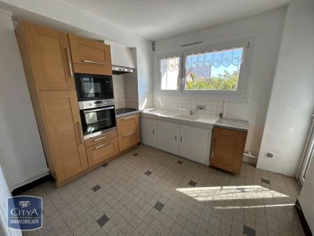 Appartement à louer 4 pièces 82.24m² - Photo 4