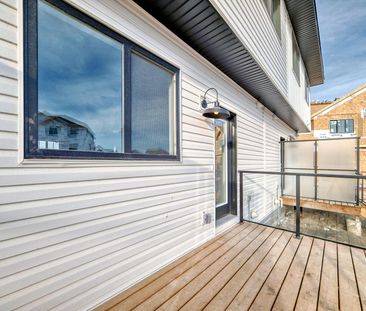 1 - 358 Ambleton Street NW, Calgary - Photo 3