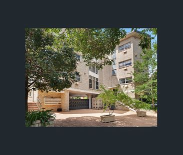 **First Open for Inspection, 12.15-12.35pm, Saturday, 01/11/25** Pe... - Photo 3