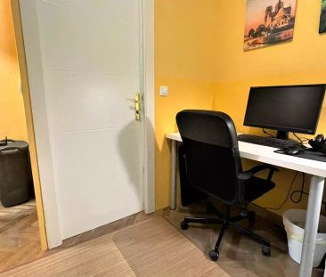Cozy room in 5-bedroom apartment in Salamanca, Madrid - Foto 6