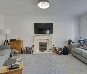 Garstons Close, Fareham, PO14 - Photo 1