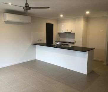 Modern family home in 'Sovereign Estate' - Photo 4