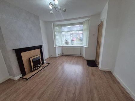 2 bedroom end of terrace house to rent - Photo 2