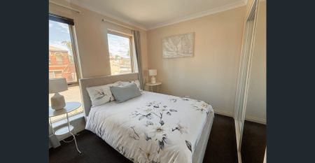 Modern Townhouse Close to CBD - Photo 2