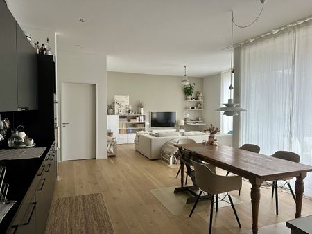 APPARTEMENT 31/2 PIÈCES À ADLISWIL (ZH), MEUBLÉ, TEMPORAIRE - Photo 2