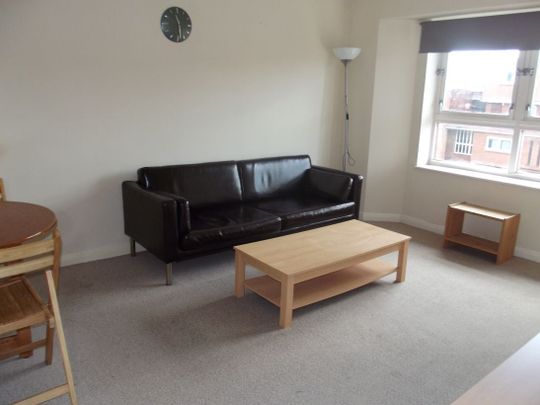 1 Bed Flat, North Woodside Road, G20 - Photo 1