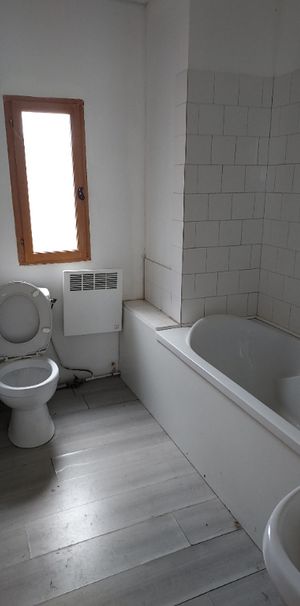 Appartement Elbeuf 3 pièce(s) 70 m2 - Photo 1