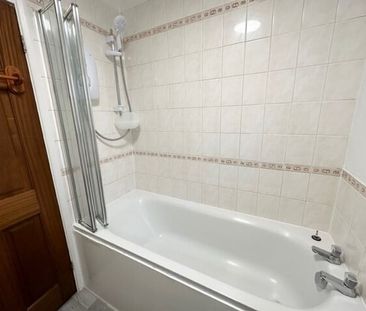 Hallowell Down, Chelmsford, CM3 - Photo 4