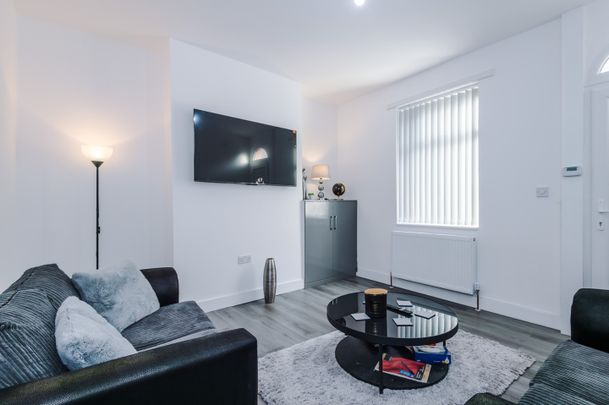 2 Bed Detached House, Beeston Street, M9 - Photo 1