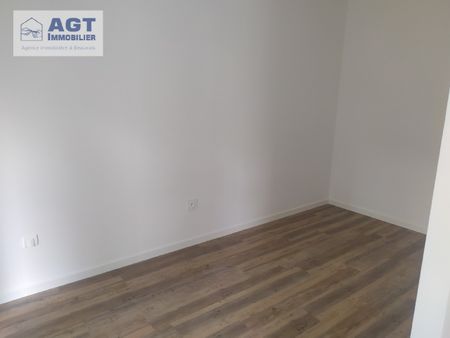 Location Appartement 2 pièces 39m² BEAUVAIS 60000 - Photo 5