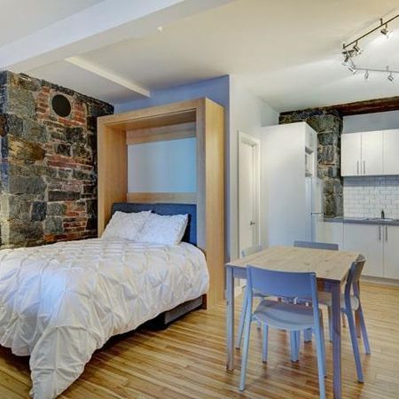 Loft entièrement meublé à louer Vieux-Québec octobre 2025 - Photo 3