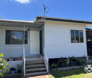 Homely 3 Bed Cottage with Big Yard in ideal Ipswich location. - Photo 5