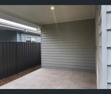 Effortless Modern Living in Sussex Inlet - Photo 4