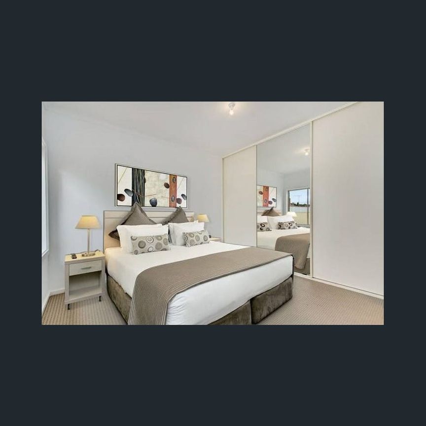 Low Maintenance Living on Rowney - Photo 1