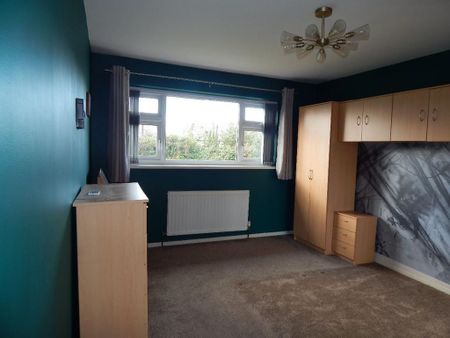 3 bedroom bungalow to rent - Photo 5