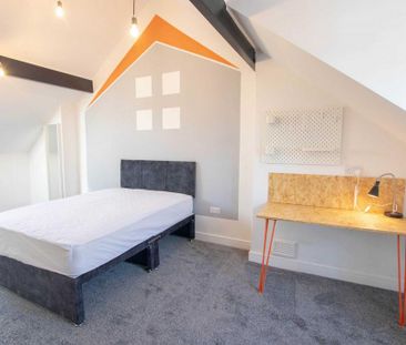 5 bedroom townhouse to rent - Photo 6