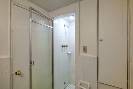 3555 Cote-des-Neiges Road - Photo 5