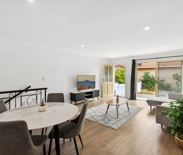 16/88 - 92 Yathong Road, Caringbah NSW 2229 - Townhouse For Rent | ... - Photo 4