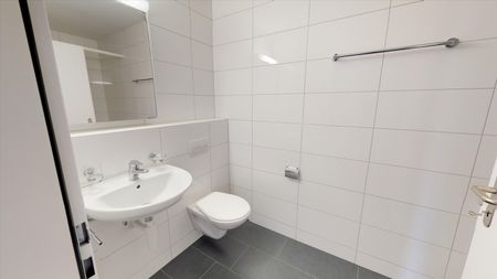 "Live a month for free!" - Photo 5